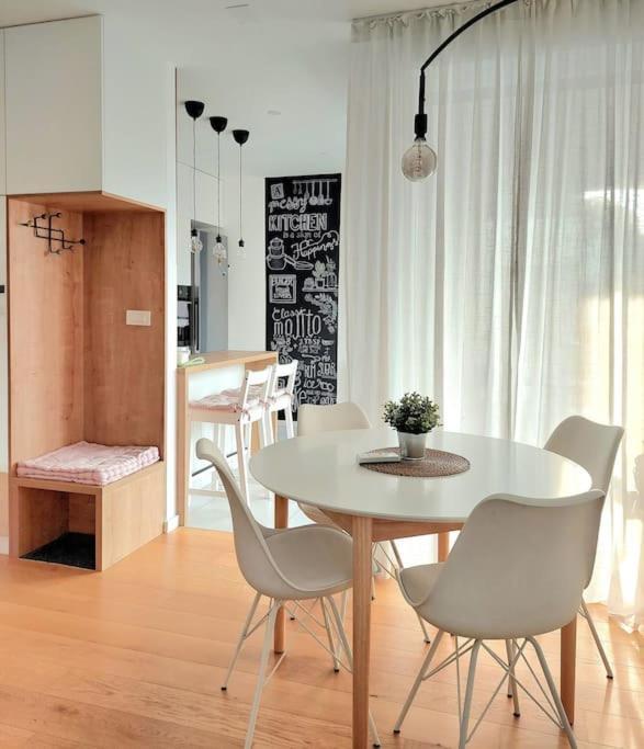 Appartement Apartman Trokutic - Novi Zagreb Zapad Extérieur photo